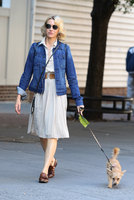 Naomi Watts hoodie #3043495