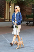 Naomi Watts Sweatshirt #3083303