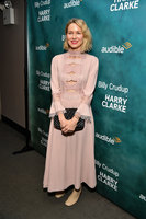 Naomi Watts Sweatshirt #3187939