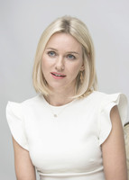 Naomi Watts t-shirt #3211151