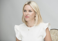 Naomi Watts hoodie #3211164