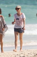 Naomi Watts mug #G1453292