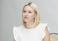 Naomi Watts longsleeve t-shirt #3211199