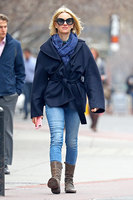 Naomi Watts Sweatshirt #3253385