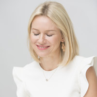 Naomi Watts Sweatshirt #3291886