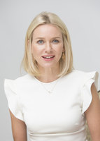 Naomi Watts t-shirt #3291896