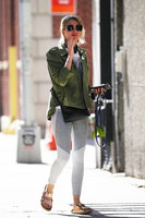 Naomi Watts t-shirt #3309673