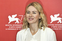 Naomi Watts longsleeve t-shirt #3757771