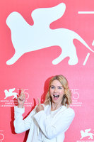 Naomi Watts hoodie #3757795