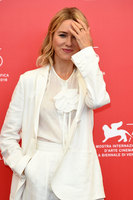 Naomi Watts hoodie #3757820