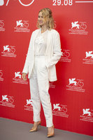 Naomi Watts hoodie #3757842