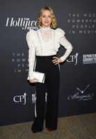 Naomi Watts Sweatshirt #3829483