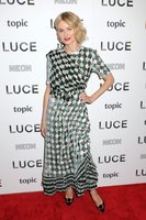 Naomi Watts mug #G2475552