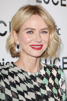 Naomi Watts Sweatshirt #3858374