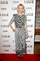 Naomi Watts Sweatshirt #3858377