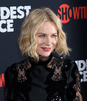 Naomi Watts Sweatshirt #3858512