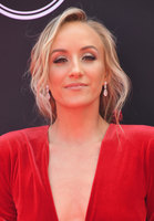 Nastia Liukin Longsleeve T-shirt #3746710