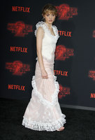 Natalia Dyer Longsleeve T-shirt #2865392