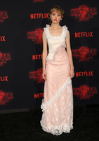 Natalia Dyer Sweatshirt #2865462