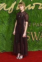 Natalia Dyer t-shirt #2946818