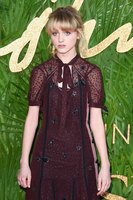 Natalia Dyer mug #G1188924