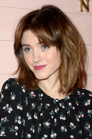 Natalia Dyer t-shirt #3073156