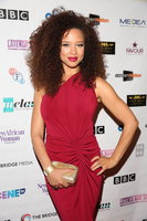 Natalie Gumede Longsleeve T-shirt #3043441