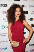 Natalie Gumede Longsleeve T-shirt #3043446