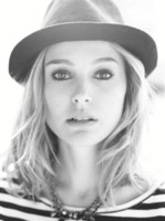 Natalie Portman longsleeve t-shirt #1513955