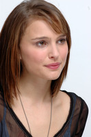 Natalie Portman Sweatshirt #2239456