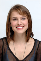 Natalie Portman Sweatshirt #2239460