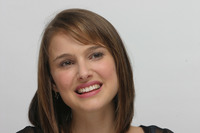 Natalie Portman t-shirt #2257456