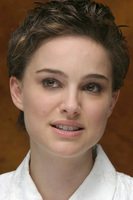 Natalie Portman Sweatshirt #2257483