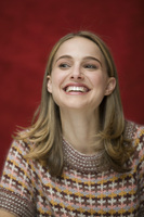 Natalie Portman Sweatshirt #2292587