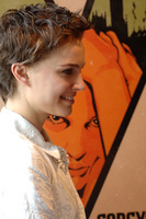 Natalie Portman Sweatshirt #2404397