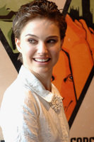 Natalie Portman longsleeve t-shirt #2404409