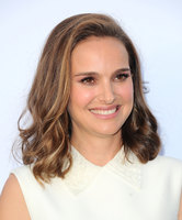 Natalie Portman longsleeve t-shirt #2757371