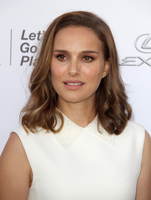 Natalie Portman Sweatshirt #2757483