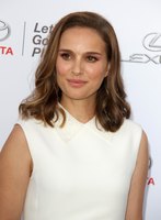 Natalie Portman Sweatshirt #2757484