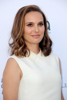 Natalie Portman Sweatshirt #2757606