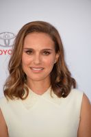 Natalie Portman longsleeve t-shirt #2796796