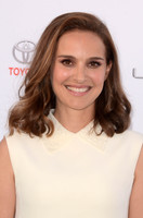 Natalie Portman Sweatshirt #2796924