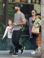 Natalie Portman Sweatshirt #3007257