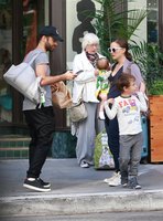 Natalie Portman longsleeve t-shirt #3007274