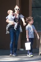 Natalie Portman longsleeve t-shirt #3007292