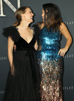 Natalie Portman Sweatshirt #3148002