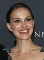 Natalie Portman Sweatshirt #3148061