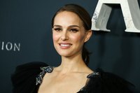 Natalie Portman Sweatshirt #3148289