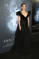 Natalie Portman Sweatshirt #3148494