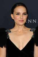 Natalie Portman Sweatshirt #3148506